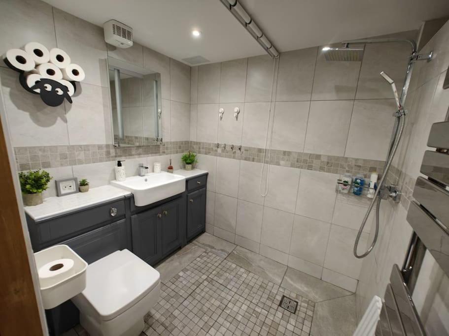 Welsh Miners Cottage Four Bedroom House Treherbert Ngoại thất bức ảnh